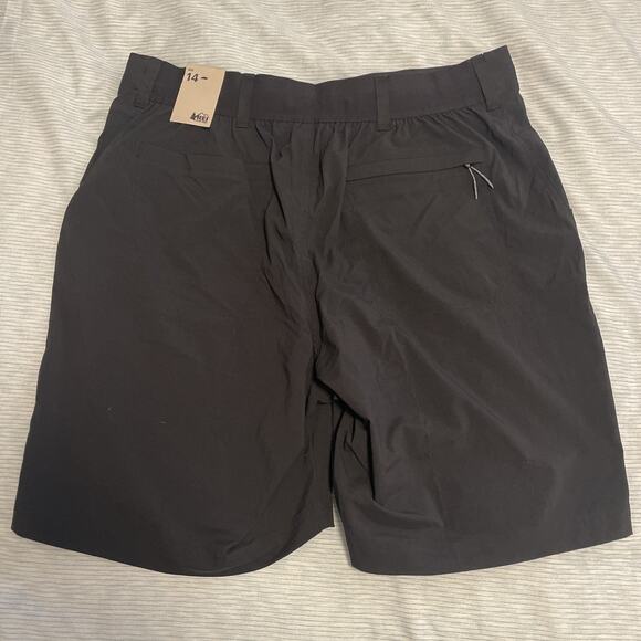 NWT REI Co-op Women’s Sahara Bermuda Shorts Black Size 14 Lightweight Hiking - Picture 5 of 7